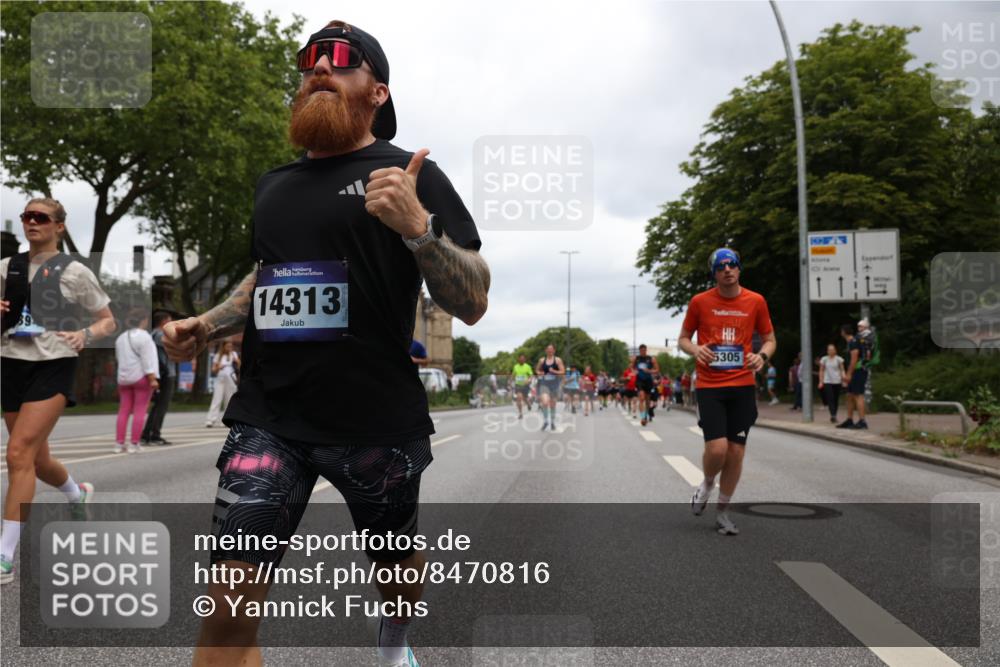 29.06.2025 - hella hamburg halbmarathon Yannick Fuchs http://msf.ph/oto/8470816 29.06.2025 10:57:38 20KM 1184, 1316, 1722, 1724, 1940, 1992, 2685, 3360, 4328, 4370, 5305, 5384, 5734, 6631, 7243, 7290, 7333, 8561, 8822, 9124, 9439, 9681, 10705, 10766, 10866, 11149, 11527, 11657, 11771, 12315, 12316, 12513, 12662, 13171, 13528, 14135, 14313, 14493, 15516, 15532, 15550, 15897, 16424, 16426, 16639, 16872, 17071, 17437, 17730, 17894, 18028, 18122, 18717 meine-sportfotos.de