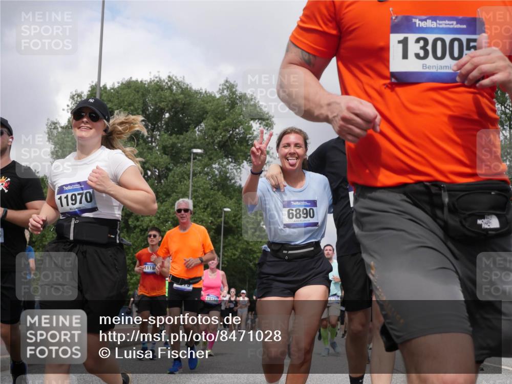 29.06.2025 - hella hamburg halbmarathon Luisa Fischer http://msf.ph/oto/8471028 29.06.2025 10:44:02 Kennedybrücke 11970, 118, 13005, 6890, 19168, 6163, 1018, 1323, 2042, 2299, 3293, 3306, 3432, 4612, 5059, 5753, 6076, 6098, 6163, 6806, 7108, 7956, 8378, 9237, 9946, 10166 meine-sportfotos.de