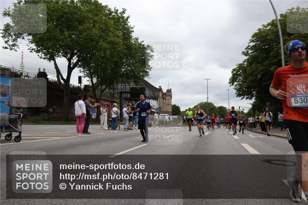 29.06.2025 - hella hamburg halbmarathon Yannick Fuchs http://msf.ph/oto/8471281 29.06.2025 10:57:39 20KM 1184, 1316, 1464, 1722, 1724, 1940, 1992, 2685, 3360, 4328, 4370, 5305, 5384, 5734, 6631, 7243, 7290, 7333, 8561, 8822, 9439, 9681, 10705, 10766, 10866, 11149, 11527, 11657, 11771, 12315, 12316, 12513, 12662, 13171, 14135, 14313, 14493, 15516, 15532, 15550, 15897, 16424, 16426, 16639, 16872, 16995, 17071, 17437, 17730, 17894, 18028, 18122, 18717 meine-sportfotos.de