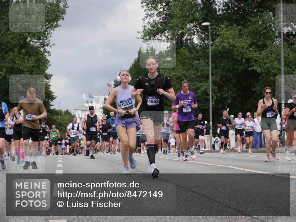 29.06.2025 - hella hamburg halbmarathon Luisa Fischer http://msf.ph/oto/8472149 29.06.2025 10:44:33 Kennedybrücke 9, 184, 3344, 4412, 11166, 15953, 14553, 25, 16802, 7661, 13848, 1731, 4412, 4638, 5549, 6088, 7661, 8769, 10407, 10644 meine-sportfotos.de