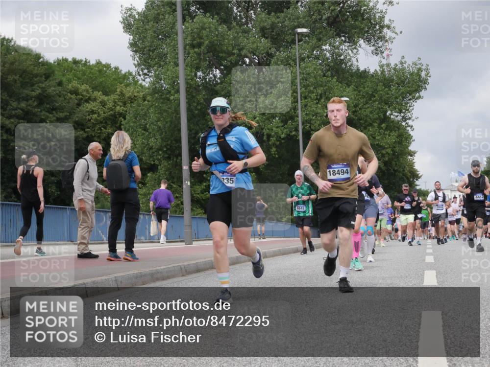 29.06.2025 - hella hamburg halbmarathon Luisa Fischer http://msf.ph/oto/8472295 29.06.2025 10:44:37 Kennedybrücke 335, 6842, 18494, 3344, 4412, 2805, 3344, 4412, 5549, 7661, 8769, 10407 meine-sportfotos.de