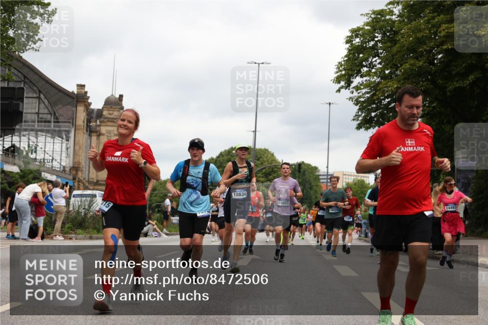 29.06.2025 - hella hamburg halbmarathon Yannick Fuchs http://msf.ph/oto/8472506 29.06.2025 10:57:45 20KM 1184, 1254, 1316, 1334, 1464, 1940, 2685, 4328, 5305, 5384, 7243, 7290, 8561, 9191, 9439, 10705, 10766, 10866, 11149, 11527, 11657, 11771, 12315, 12316, 12662, 13171, 13841, 14135, 14493, 15093, 15532, 15550, 15897, 16424, 16426, 16639, 16995, 17061, 17071, 17437, 17685, 17686, 17730, 17894, 18122, 18581, 18717 meine-sportfotos.de