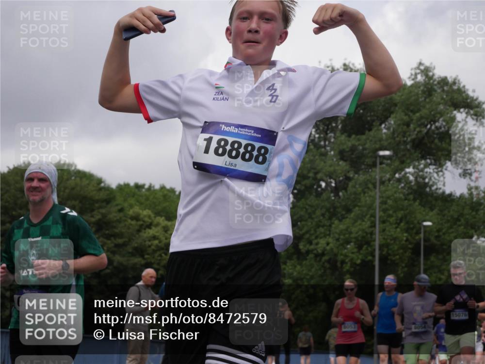 29.06.2025 - hella hamburg halbmarathon Luisa Fischer http://msf.ph/oto/8472579 29.06.2025 10:44:43 Kennedybrücke 18888, 6842, 712, 8, 8053, 8054, 15076, 2805, 3344, 4412, 5688, 5928, 7661, 8769 meine-sportfotos.de