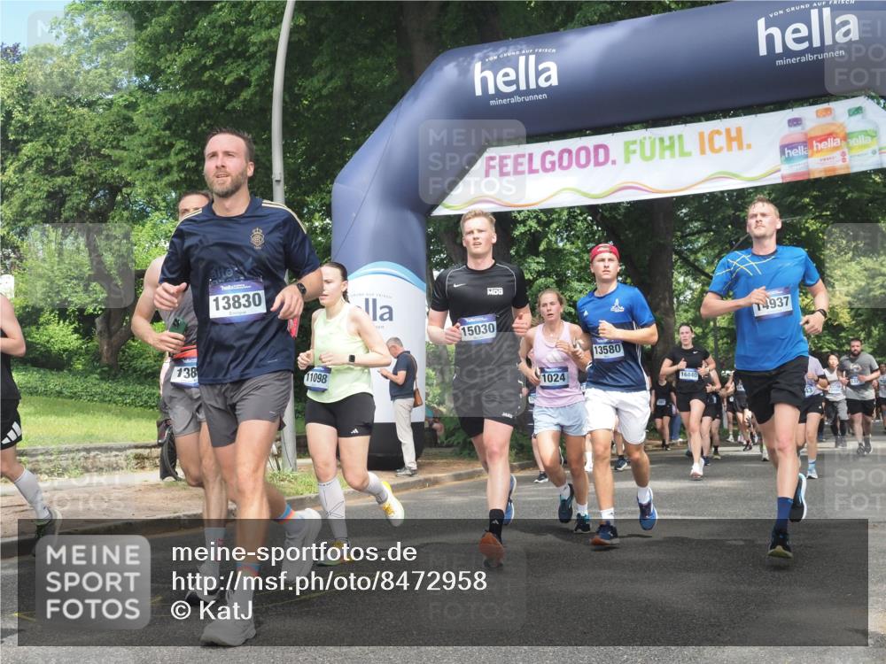 29.06.2025 - hella hamburg halbmarathon KatJ http://msf.ph/oto/8472958 29.06.2025 11:32:44 Zwischen KM18-KM19 1024, 1798, 2571, 2574, 2640, 3443, 5671 meine-sportfotos.de