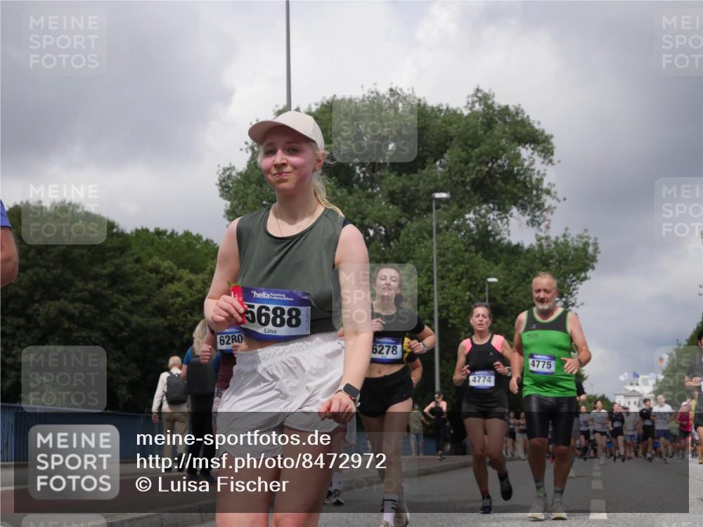 29.06.2025 - hella hamburg halbmarathon Luisa Fischer http://msf.ph/oto/8472972 29.06.2025 10:44:53 Kennedybrücke 5688, 6280, 6278, 4774, 4775, 1314, 2229, 3694, 4774, 5086, 5688, 7821, 8293, 9009, 9370, 10027 meine-sportfotos.de