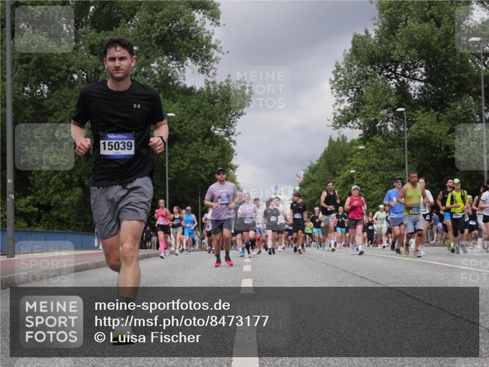 29.06.2025 - hella hamburg halbmarathon Luisa Fischer http://msf.ph/oto/8473177 29.06.2025 10:44:58 Kennedybrücke 15039, 3623, 6719, 1536, 373, 1314, 1536, 2229, 3533, 3694, 4774, 5086, 6846, 6894, 7821, 8293, 8300, 8301, 8586, 9370, 10027 meine-sportfotos.de