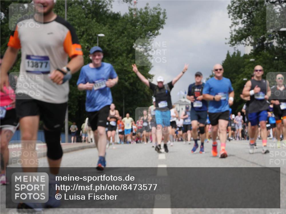 29.06.2025 - hella hamburg halbmarathon Luisa Fischer http://msf.ph/oto/8473577 29.06.2025 10:45:14 Kennedybrücke 13877, 11202, 2762, 2763, 5942, 6066, 6137, 6719, 6726, 6793, 7968, 8162, 9588, 10181 meine-sportfotos.de