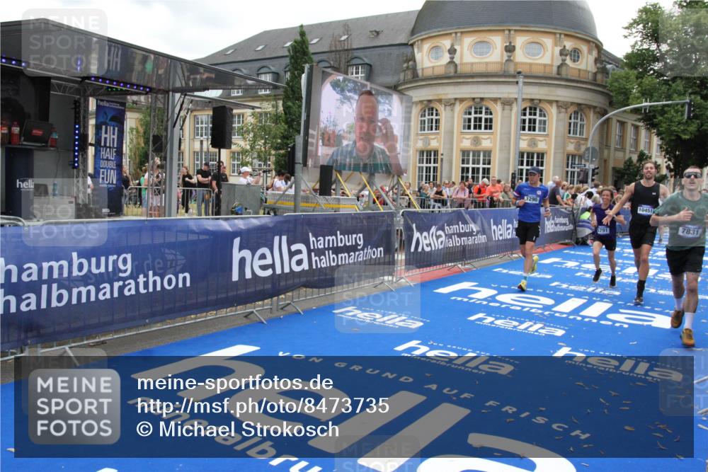 29.06.2025 - hella hamburg halbmarathon Michael Strokosch http://msf.ph/oto/8473735 29.06.2025 10:37:37 Ziel 1290, 5042, 5791, 6047, 7831, 9914, 10451, 10922, 11106, 18193, 18216 meine-sportfotos.de