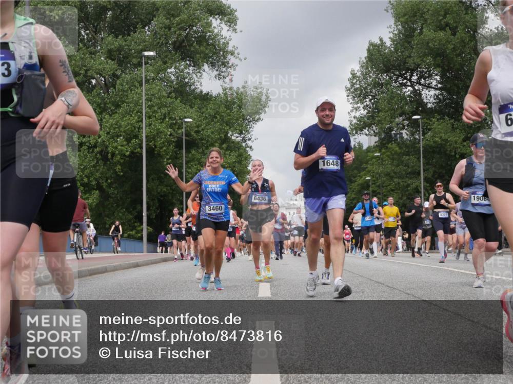 29.06.2025 - hella hamburg halbmarathon Luisa Fischer http://msf.ph/oto/8473816 29.06.2025 10:45:23 Kennedybrücke 3, 3460, 6436, 1648, 13456, 13772, 1712, 4329, 19064, 6, 1648, 3459, 4329, 4885, 5432, 6137, 6153, 6450, 7968, 8004, 8162, 8163, 9588, 10872 meine-sportfotos.de