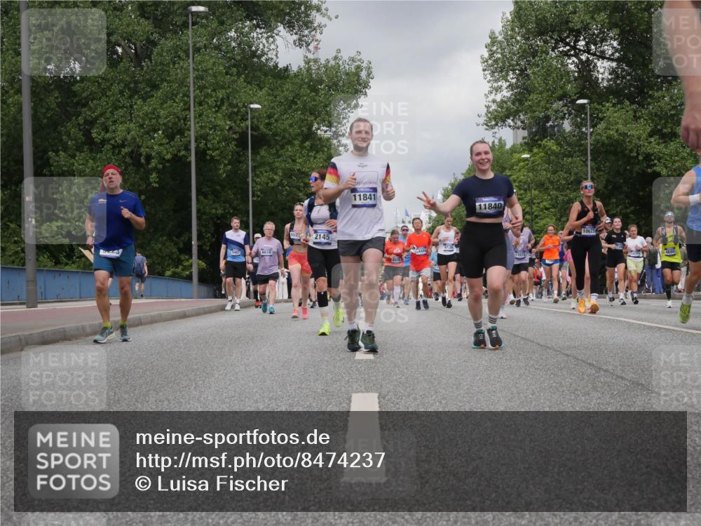 29.06.2025 - hella hamburg halbmarathon Luisa Fischer http://msf.ph/oto/8474237 29.06.2025 10:45:46 Kennedybrücke 9467, 6618, 152145, 11841, 14486, 6136, 11840, 11075, 10623, 134, 4680, 14328, 1752, 2069, 2134, 4385, 4680, 4735, 4736, 5419, 6136, 7040, 7043, 8014, 9644, 10532, 10623, 10842 meine-sportfotos.de