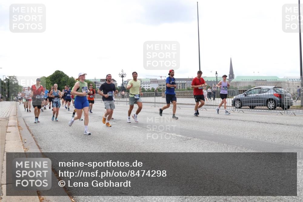 29.06.2025 - hella hamburg halbmarathon Lena Gebhardt http://msf.ph/oto/8474298 29.06.2025 10:33:10 Lombardsbrücke 3871, 1324, 11260, 1874, 1874, 1078, 1237, 1324, 1732, 1764, 1995, 2038, 2054, 2059, 2085, 2276, 2838, 2959, 3341, 3391, 3422, 3708, 3753, 3812, 3871, 4030, 4096, 4164, 4445, 4446, 4555, 4650, 5110, 5180, 5581, 5917, 6040, 6773, 6861, 7387, 7705, 7982, 8170, 8595, 8839, 9034, 9143, 9289, 9471, 9542, 9591, 9592, 9750, 9768, 9780, 11229, 11260, 11713, 11756, 11826, 12039, 12423, 12424, 14305, 14743, 15951 meine-sportfotos.de