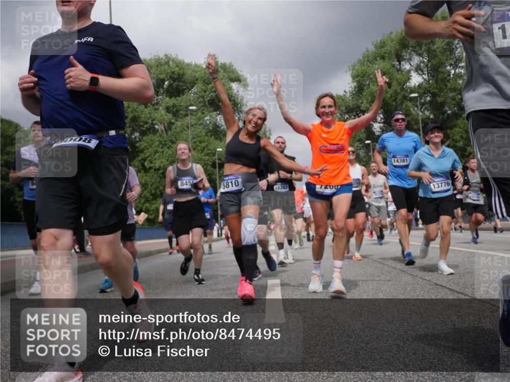 29.06.2025 - hella hamburg halbmarathon Luisa Fischer http://msf.ph/oto/8474495 29.06.2025 10:45:57 Kennedybrücke 845, 5810, 18243, 7200, 14381, 13776, 44170, 1, 34, 1360, 1752, 1994, 2134, 2509, 3378, 3874, 6136, 6440, 6828, 7260, 7357, 7477, 7666, 8525, 8526, 9644, 9980 meine-sportfotos.de