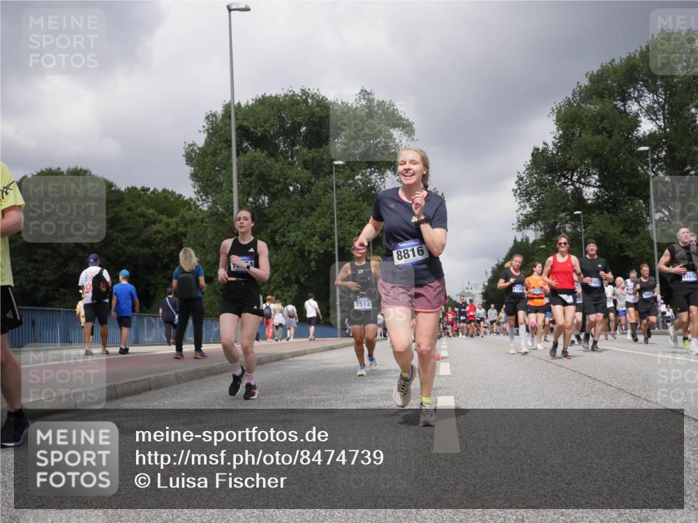 29.06.2025 - hella hamburg halbmarathon Luisa Fischer http://msf.ph/oto/8474739 29.06.2025 10:46:08 Kennedybrücke 7513, 8816, 17380, 10734, 17676, 403, 1150, 1360, 1656, 1929, 1994, 2401, 2509, 2580, 2940, 2941, 3378, 3874, 4092, 4778, 5403, 6764, 6837, 7477, 7515, 8000, 8161, 10008, 10697, 10734 meine-sportfotos.de