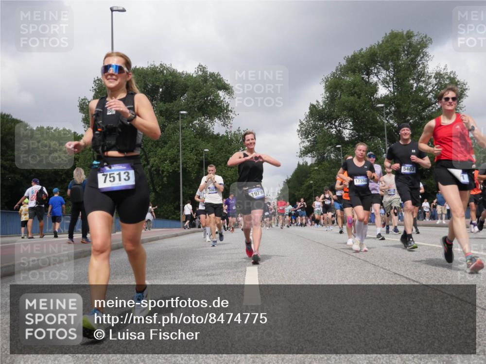 29.06.2025 - hella hamburg halbmarathon Luisa Fischer http://msf.ph/oto/8474775 29.06.2025 10:46:10 Kennedybrücke 7513, 5067, 1929, 17380, 5403, 1150, 1360, 1656, 1929, 1994, 2401, 2580, 2940, 2941, 3874, 4092, 4778, 5403, 6764, 6837, 7477, 7515, 7557, 8000, 8161, 8435, 10008, 10697, 10734 meine-sportfotos.de