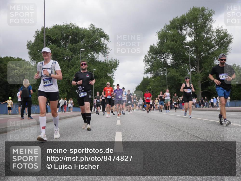 29.06.2025 - hella hamburg halbmarathon Luisa Fischer http://msf.ph/oto/8474827 29.06.2025 10:46:14 Kennedybrücke 5417, 6120, 1150, 61, 11716, 1150, 1656, 2450, 2580, 2941, 4334, 4778, 4891, 4892, 5268, 5403, 6764, 7515, 7557, 8161, 8435, 10008, 10697, 10734 meine-sportfotos.de