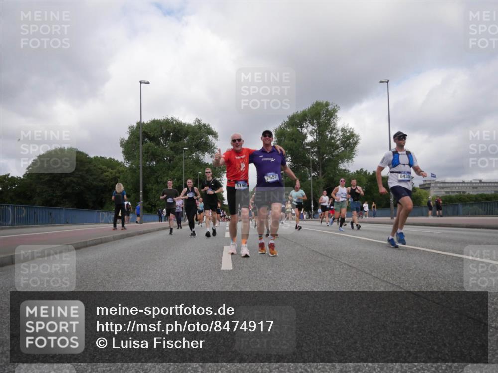 29.06.2025 - hella hamburg halbmarathon Luisa Fischer http://msf.ph/oto/8474917 29.06.2025 10:46:19 Kennedybrücke 1150, 7557, 8435, 2450, 2580, 4334, 4891, 4892, 5268, 7557, 8161, 8435, 9304 meine-sportfotos.de