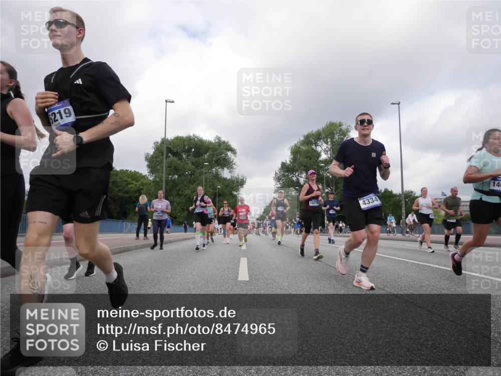 29.06.2025 - hella hamburg halbmarathon Luisa Fischer http://msf.ph/oto/8474965 29.06.2025 10:46:22 Kennedybrücke 219, 16612, 1624, 16279, 4334, 140, 2450, 4334, 4353, 4891, 4892, 5268, 7557, 8233, 8435, 9304, 10536 meine-sportfotos.de