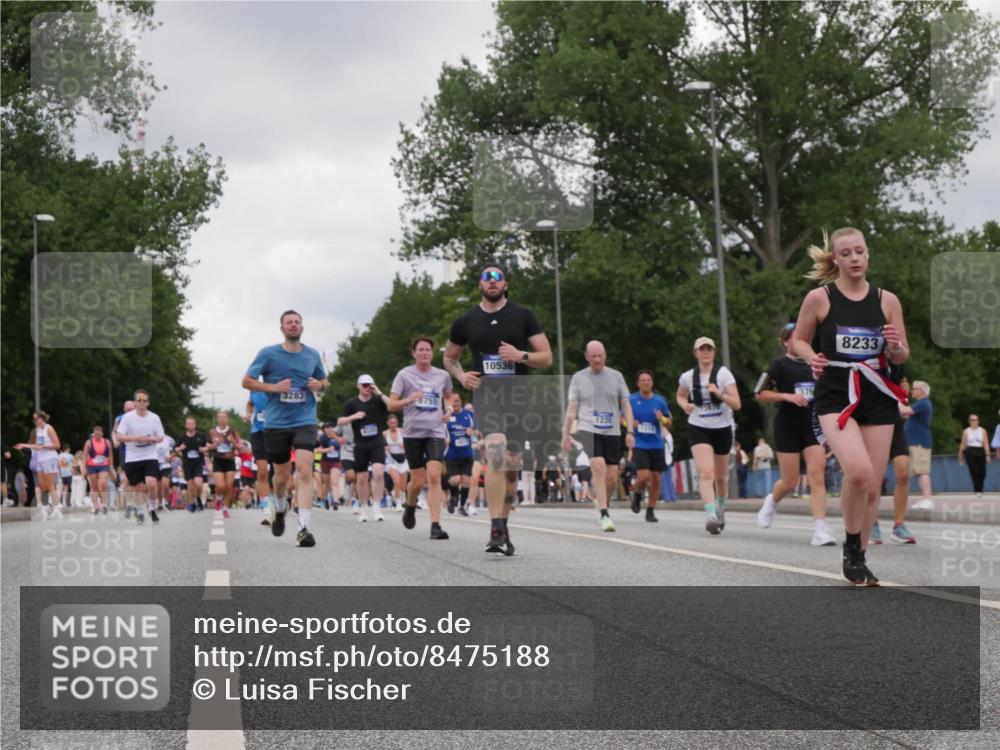 29.06.2025 - hella hamburg halbmarathon Luisa Fischer http://msf.ph/oto/8475188 29.06.2025 10:46:28 Kennedybrücke 3283, 8755, 10536, 1226, 8233, 1310, 1467, 3283, 3764, 4353, 5755, 8233, 9304, 10536 meine-sportfotos.de