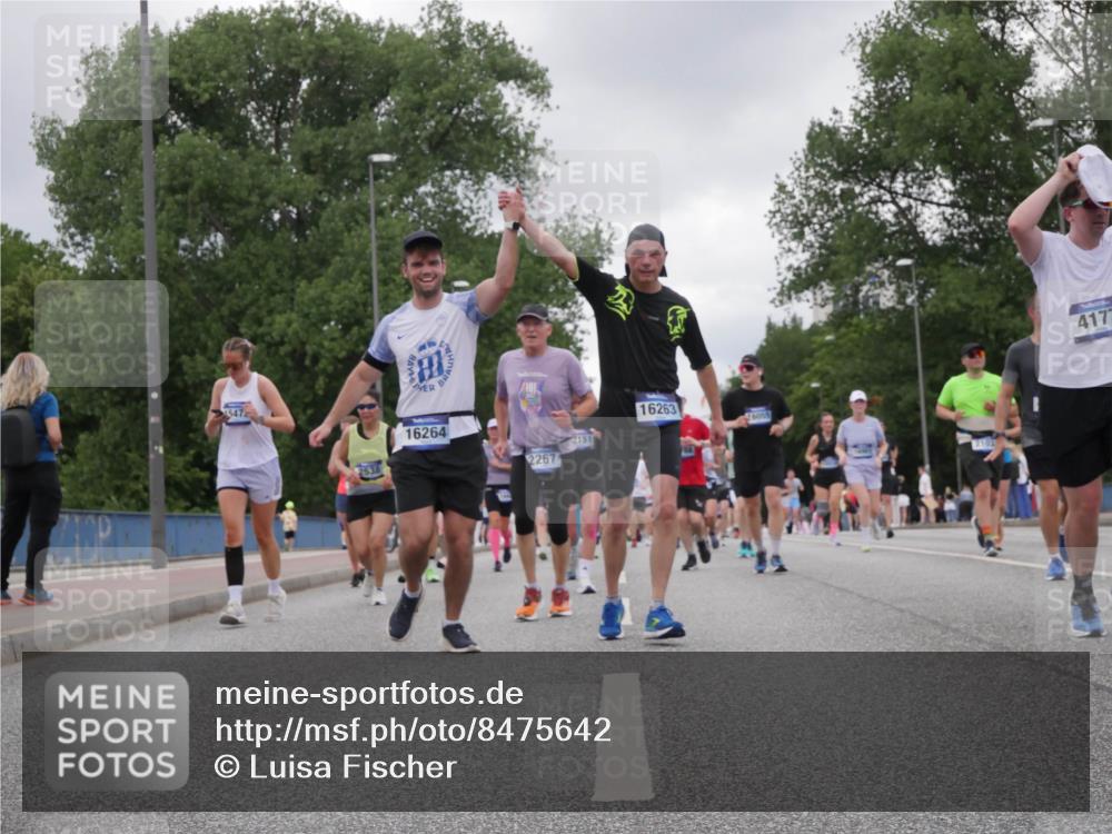 29.06.2025 - hella hamburg halbmarathon Luisa Fischer http://msf.ph/oto/8475642 29.06.2025 10:46:42 Kennedybrücke 547, 2538, 16264, 2151, 2267, 16263, 4177, 1226, 1788, 2103, 2267, 2538, 2971, 3288, 3518, 4105, 4177, 4302, 5265, 7461, 7872, 8991 meine-sportfotos.de