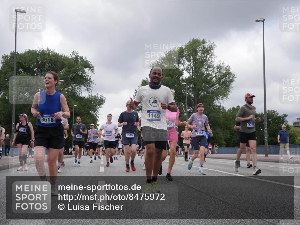 29.06.2025 - hella hamburg halbmarathon Luisa Fischer http://msf.ph/oto/8475972 29.06.2025 10:46:51 Kennedybrücke 3605, 3518, 9639, 9976, 1149, 461, 5370, 2158, 1878, 2103, 2158, 3518, 5265, 5370, 5720, 6012, 7461, 8135, 8991, 9831, 9976, 10083, 10200, 10202 meine-sportfotos.de