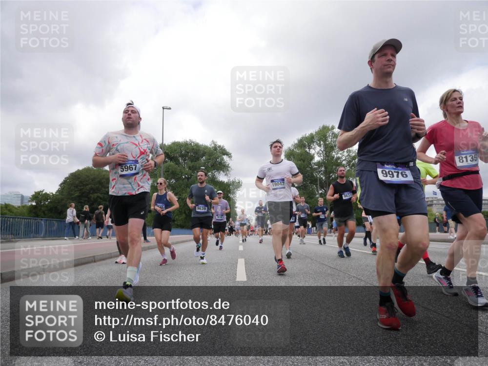 29.06.2025 - hella hamburg halbmarathon Luisa Fischer http://msf.ph/oto/8476040 29.06.2025 10:46:54 Kennedybrücke 5967, 9639, 3638, 19043, 9837, 9976, 8135, 1816, 1878, 2158, 2361, 5370, 5720, 6012, 7205, 7461, 8135, 9831, 9976, 10083, 10200, 10202 meine-sportfotos.de