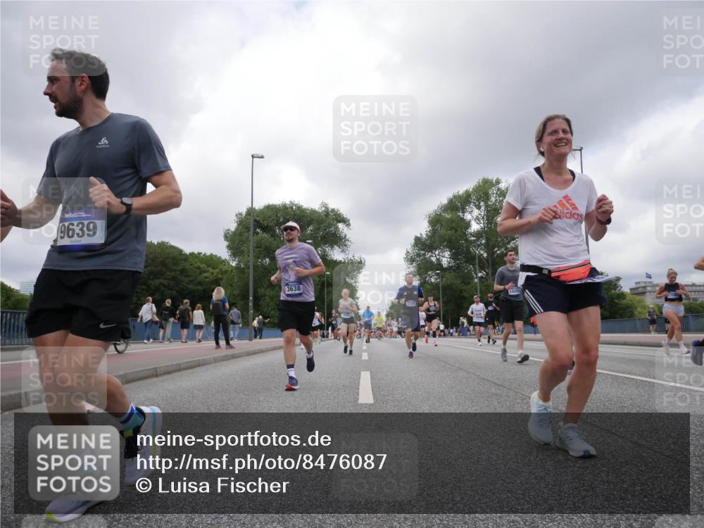 29.06.2025 - hella hamburg halbmarathon Luisa Fischer http://msf.ph/oto/8476087 29.06.2025 10:46:56 Kennedybrücke 9639, 6, 3638, 10202, 5720, 1816, 1878, 2158, 2361, 5370, 5720, 6012, 7205, 8135, 9831, 9976, 10083, 10200, 10202 meine-sportfotos.de