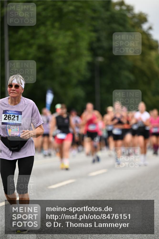 29.06.2025 - hella hamburg halbmarathon Dr. Thomas Lammeyer http://msf.ph/oto/8476151 29.06.2025 11:04:34 Kennedybrücke 1221, 1222, 1619, 2174, 2564, 2621, 2728, 3061, 3171, 3173, 3234, 3393, 3451, 3503, 3553, 3554, 3555, 4085, 4150, 4312, 4508, 4694, 5455, 5507, 5634, 5813, 5992, 6118, 6176, 6541, 6847, 6949, 7273, 7837, 7987, 8100, 8298, 8611, 8647, 9216, 9522, 9630, 9916, 9968, 10126, 10353, 10548, 10664, 10803, 11418 meine-sportfotos.de