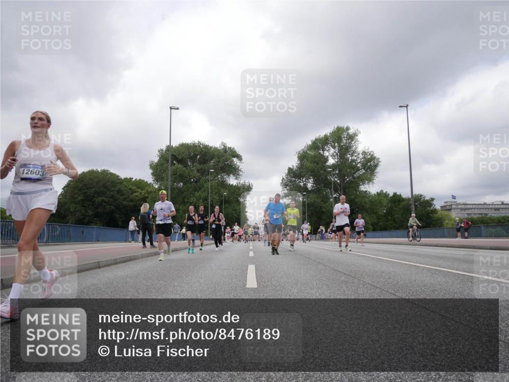 29.06.2025 - hella hamburg halbmarathon Luisa Fischer http://msf.ph/oto/8476189 29.06.2025 10:47:02 Kennedybrücke 12603, 1816, 1816, 2343, 2361, 5214, 5720, 6012, 6096, 7205, 9704 meine-sportfotos.de