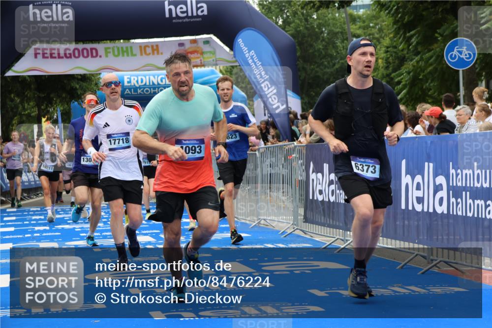 29.06.2025 - hella hamburg halbmarathon Strokosch-Dieckow http://msf.ph/oto/8476224 29.06.2025 10:47:09 Ziel 1460, 2623, 4093, 5472, 6134, 6373, 6700, 6716, 7480, 7908, 9794, 10208, 10211, 12579, 13007, 13672, 15684, 16286, 17718, 17915, 18856 meine-sportfotos.de