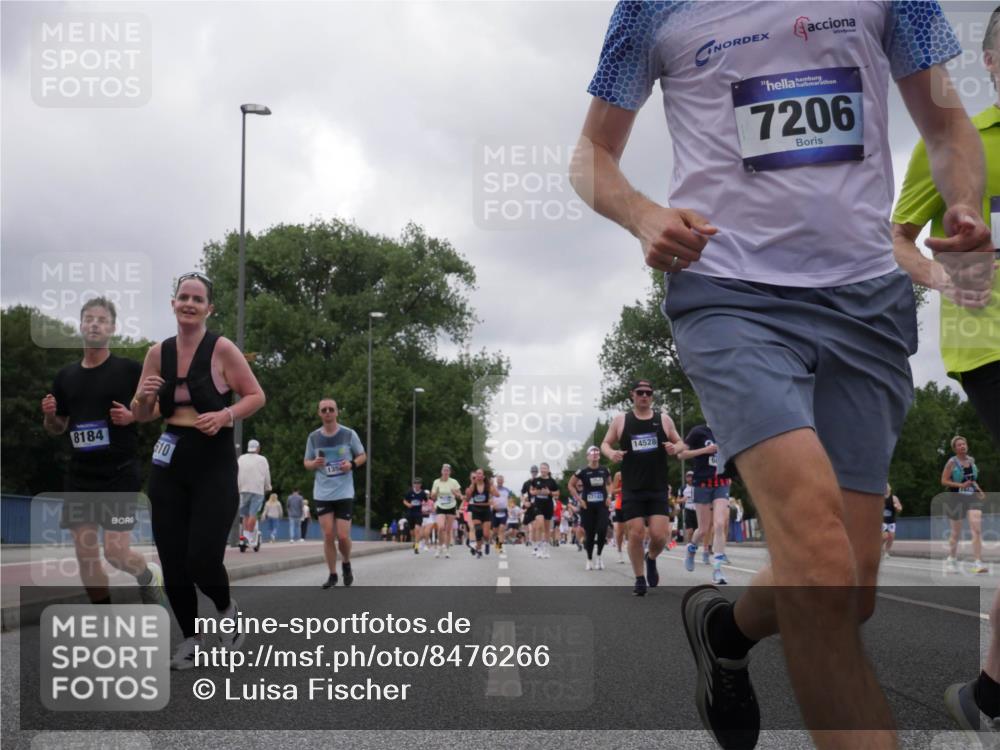 29.06.2025 - hella hamburg halbmarathon Luisa Fischer http://msf.ph/oto/8476266 29.06.2025 10:47:05 Kennedybrücke 8184, 10, 135, 1714, 14528, 7206, 143, 1816, 2343, 2361, 5214, 5649, 6096, 7205, 9704 meine-sportfotos.de