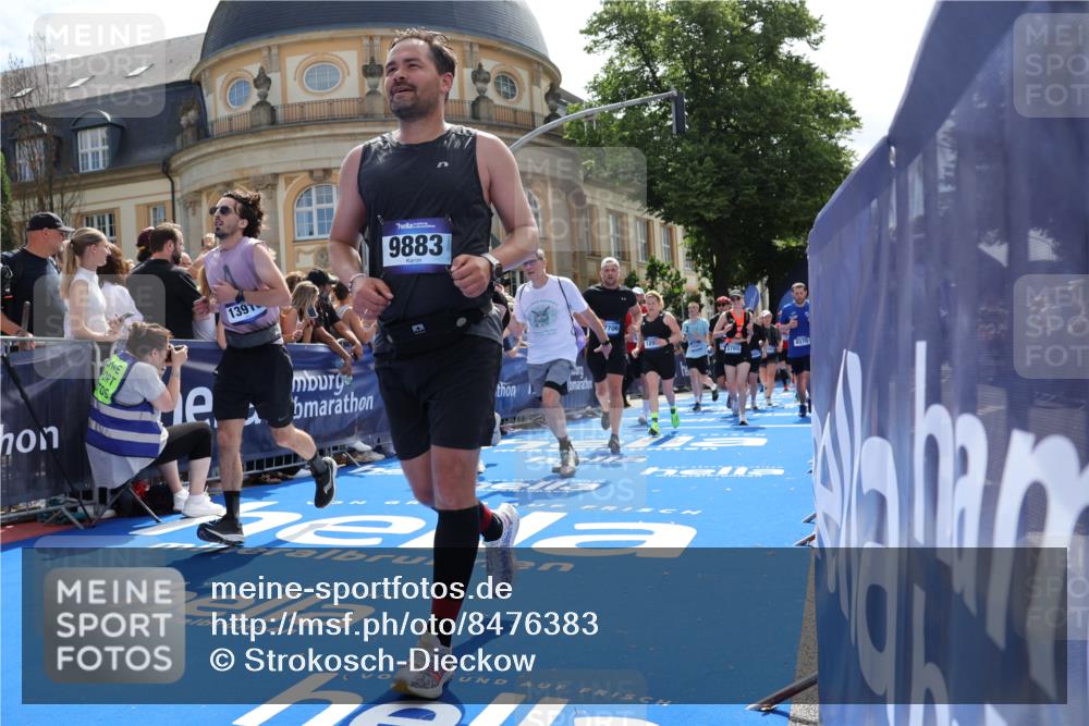 29.06.2025 - hella hamburg halbmarathon Strokosch-Dieckow http://msf.ph/oto/8476383 29.06.2025 11:30:55 Ziel 1305, 1890, 3765, 4008, 4010, 4365, 4570, 5546, 5581, 5825, 7531, 7816, 8187, 9342, 9883, 10203, 10393, 11225, 11362, 11462, 11783, 13910, 14301, 14494, 15789, 16001, 17118, 17186, 17696, 17706, 18927 meine-sportfotos.de