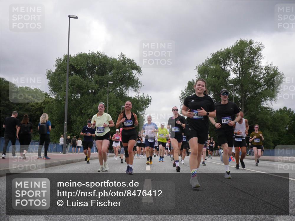 29.06.2025 - hella hamburg halbmarathon Luisa Fischer http://msf.ph/oto/8476412 29.06.2025 10:47:11 Kennedybrücke 13748, 12654, 12792, 7504, 18318, 849, 11955, 16358, 13705, 2343, 5001, 5192, 5201, 5214, 5649, 6096, 6931, 7197, 8504, 9704 meine-sportfotos.de