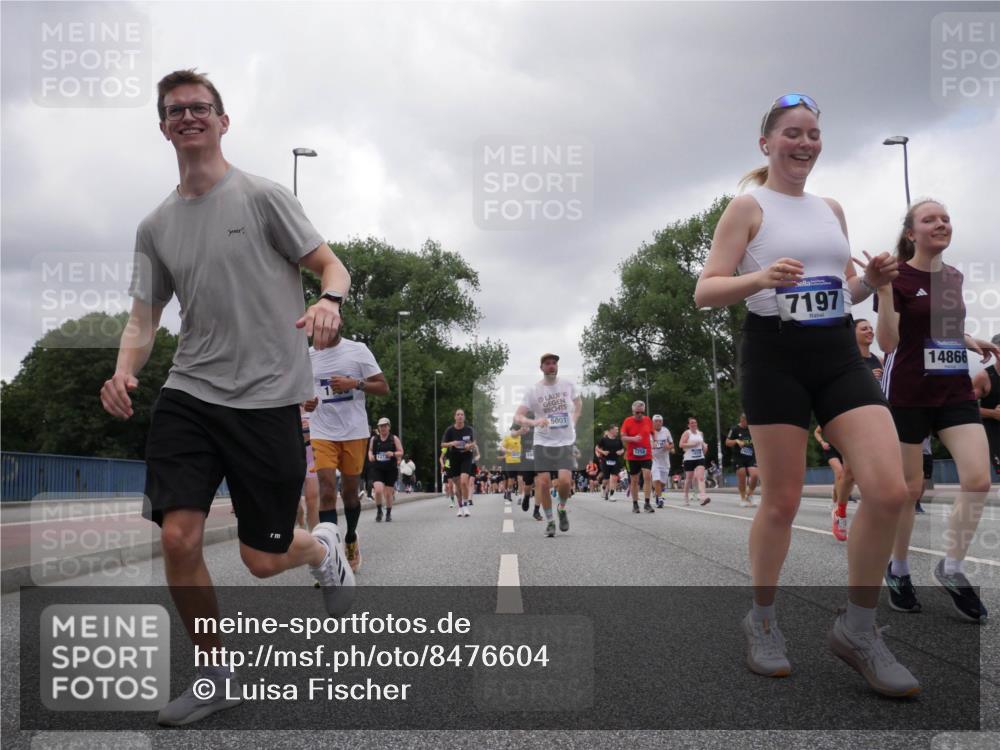 29.06.2025 - hella hamburg halbmarathon Luisa Fischer http://msf.ph/oto/8476604 29.06.2025 10:47:19 Kennedybrücke 5001, 2258, 7197, 14866, 2258, 3597, 4636, 4866, 5001, 5192, 5201, 5902, 5905, 6226, 6334, 6931, 7197, 8504, 9879, 10006, 10097, 10220 meine-sportfotos.de