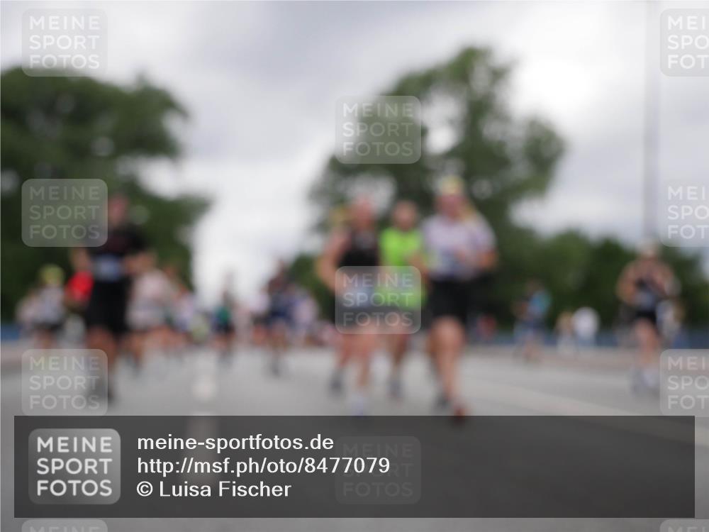 29.06.2025 - hella hamburg halbmarathon Luisa Fischer http://msf.ph/oto/8477079 29.06.2025 10:47:42 Kennedybrücke 1095, 2073, 2186, 3065, 4968, 5355, 6036, 7489, 8763, 8870, 9331, 9333, 10707 meine-sportfotos.de