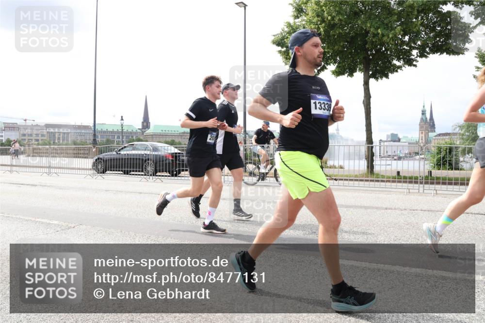 29.06.2025 - hella hamburg halbmarathon Lena Gebhardt http://msf.ph/oto/8477131 29.06.2025 10:33:21 Lombardsbrücke 20, 13339, 1078, 1324, 1732, 1764, 1995, 2038, 2054, 2085, 2276, 2776, 2838, 2959, 3341, 3391, 3708, 3812, 3871, 4030, 4096, 4164, 4361, 4445, 4449, 4555, 4650, 5075, 5110, 5180, 5581, 5917, 6040, 6109, 6773, 6861, 6999, 7705, 7982, 8021, 8170, 8282, 8595, 8839, 8891, 9034, 9143, 9234, 9258, 9289, 9438, 9471, 9542, 9591, 9592, 9750, 9768, 9780, 9799, 11229, 11260, 11713, 11756, 11811, 11826, 12039, 12423, 12424, 14305, 14743, 15951 meine-sportfotos.de