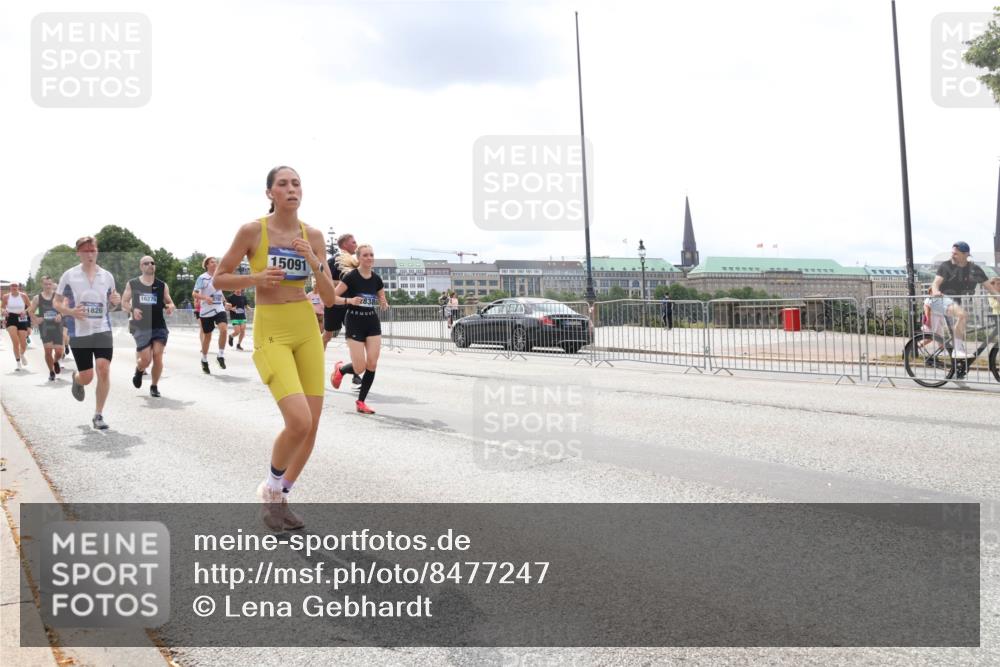 29.06.2025 - hella hamburg halbmarathon Lena Gebhardt http://msf.ph/oto/8477247 29.06.2025 10:33:21 Lombardsbrücke 1826, 16270, 15091, 1078, 1324, 1732, 1764, 1995, 2038, 2054, 2085, 2276, 2776, 2838, 2959, 3341, 3391, 3708, 3812, 3871, 4030, 4096, 4164, 4361, 4445, 4449, 4555, 4650, 5075, 5110, 5180, 5581, 5917, 6040, 6109, 6773, 6861, 6999, 7705, 7982, 8021, 8170, 8282, 8595, 8839, 8891, 9034, 9143, 9234, 9258, 9289, 9438, 9471, 9542, 9591, 9592, 9750, 9768, 9780, 9799, 11229, 11260, 11713, 11756, 11811, 11826, 12039, 12423, 12424, 14305, 14743, 15951 meine-sportfotos.de