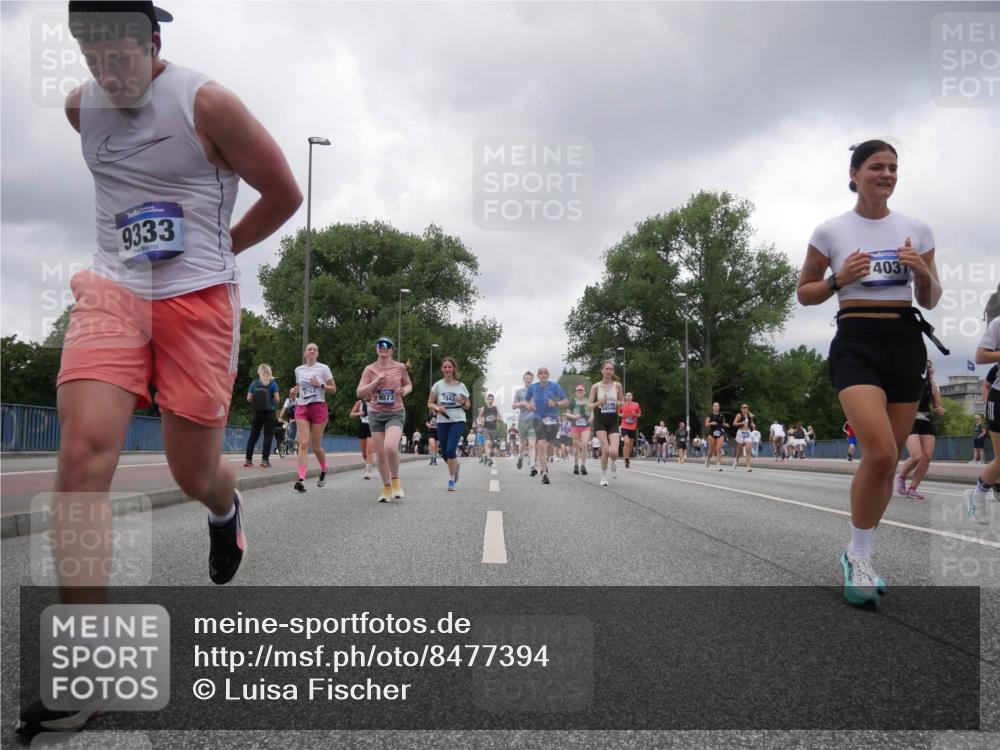 29.06.2025 - hella hamburg halbmarathon Luisa Fischer http://msf.ph/oto/8477394 29.06.2025 10:47:50 Kennedybrücke 9333, 8763, 9073, 7842, 14544, 403, 2186, 2692, 3596, 6036, 6895, 8763, 10707 meine-sportfotos.de