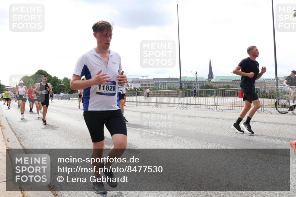 29.06.2025 - hella hamburg halbmarathon Lena Gebhardt http://msf.ph/oto/8477530 29.06.2025 10:33:23 Lombardsbrücke 15964, 11826, 9780, 1324, 1764, 1995, 2038, 2054, 2085, 2342, 2776, 2838, 2959, 3170, 3341, 3391, 3708, 3812, 3871, 4030, 4096, 4164, 4361, 4433, 4445, 4449, 4555, 4650, 5075, 5110, 5180, 5569, 5581, 5917, 6109, 6773, 6854, 6861, 6999, 7653, 7705, 7982, 8021, 8157, 8170, 8282, 8595, 8891, 9143, 9234, 9258, 9289, 9438, 9471, 9591, 9592, 9750, 9768, 9780, 9799, 11229, 11260, 11713, 11811, 11826, 12039, 12423, 12424, 14305, 14743, 15951 meine-sportfotos.de