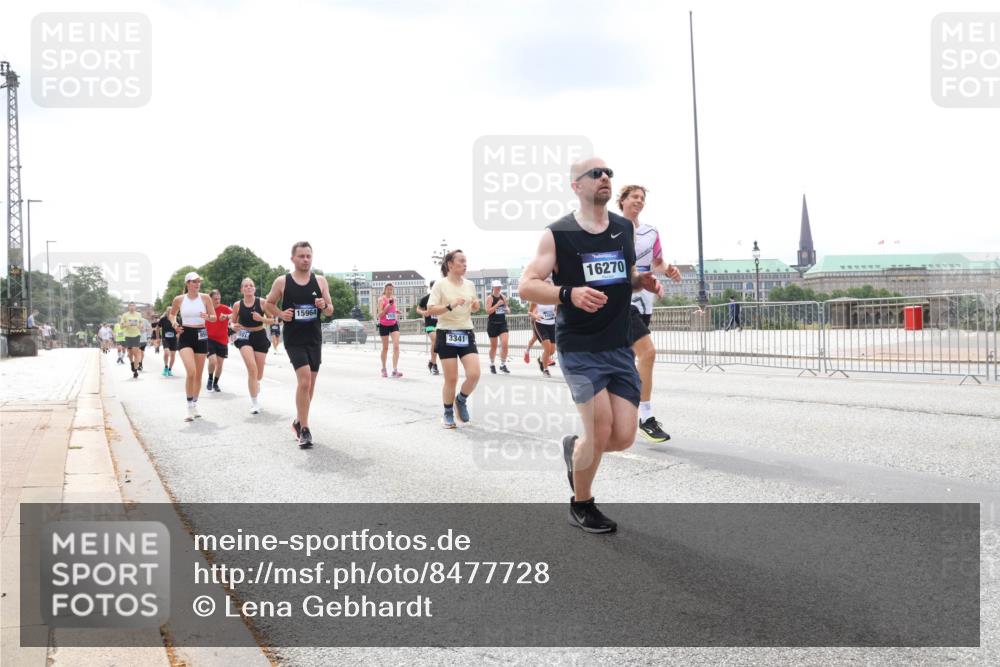 29.06.2025 - hella hamburg halbmarathon Lena Gebhardt http://msf.ph/oto/8477728 29.06.2025 10:33:24 Lombardsbrücke 15964, 3341, 16270, 1324, 1764, 1995, 2038, 2054, 2085, 2342, 2776, 2838, 2959, 3170, 3341, 3391, 3708, 3812, 3871, 4030, 4096, 4164, 4361, 4433, 4445, 4449, 4555, 4650, 5075, 5096, 5110, 5141, 5180, 5569, 5581, 5917, 6109, 6773, 6854, 6999, 7653, 7705, 7982, 8021, 8157, 8282, 8595, 8891, 9143, 9234, 9258, 9289, 9438, 9471, 9591, 9592, 9750, 9768, 9780, 9799, 11229, 11260, 11713, 11811, 11826, 12039, 12423, 12424, 14305, 14743, 15951 meine-sportfotos.de