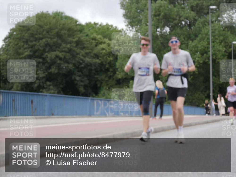 29.06.2025 - hella hamburg halbmarathon Luisa Fischer http://msf.ph/oto/8477979 29.06.2025 10:48:12 Kennedybrücke 1273, 1685, 1713, 3238, 3506, 6002, 6922, 7541, 8605, 10223 meine-sportfotos.de