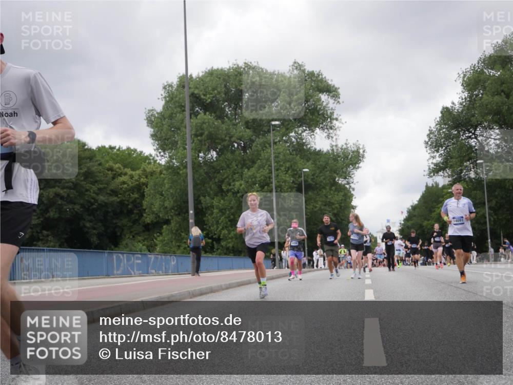 29.06.2025 - hella hamburg halbmarathon Luisa Fischer http://msf.ph/oto/8478013 29.06.2025 10:48:14 Kennedybrücke 14091, 1273, 1685, 1713, 3238, 6002, 6922, 7216, 7541, 8605, 9085, 10223 meine-sportfotos.de