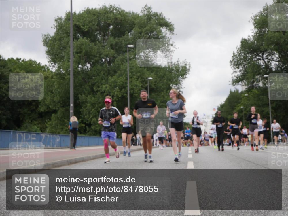 29.06.2025 - hella hamburg halbmarathon Luisa Fischer http://msf.ph/oto/8478055 29.06.2025 10:48:17 Kennedybrücke 4496, 13973, 1273, 1685, 1713, 3238, 6002, 7216, 7541, 8605, 9084, 9085, 10223 meine-sportfotos.de