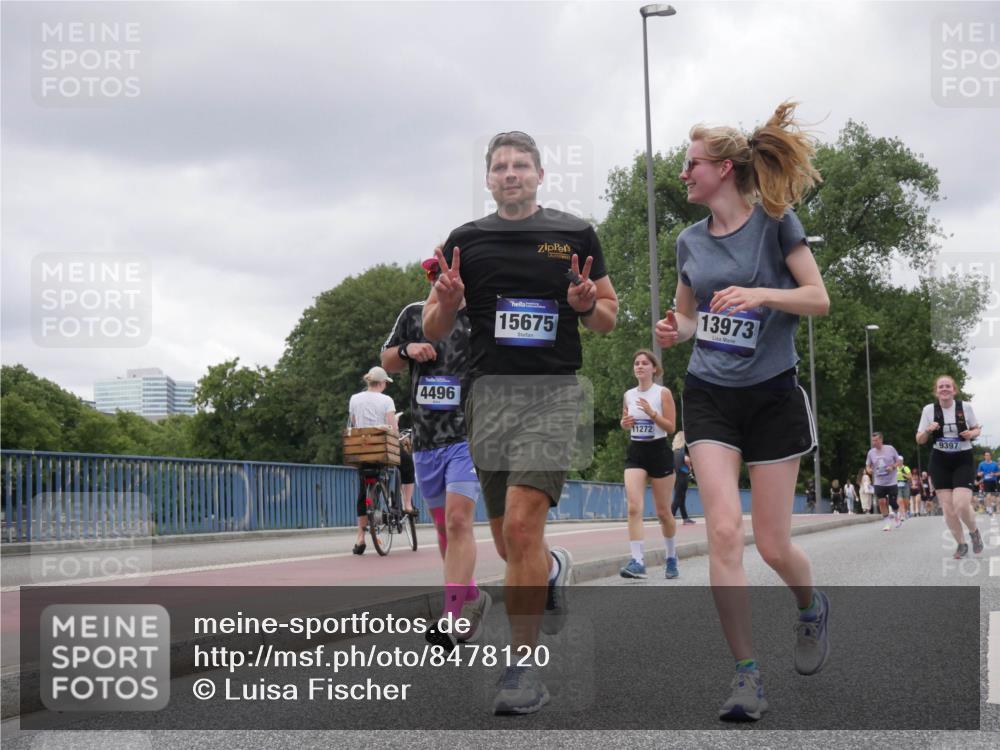 29.06.2025 - hella hamburg halbmarathon Luisa Fischer http://msf.ph/oto/8478120 29.06.2025 10:48:21 Kennedybrücke 4496, 15675, 11272, 13973, 9397, 1024, 6002, 6841, 7216, 8605, 8745, 9084, 9085 meine-sportfotos.de