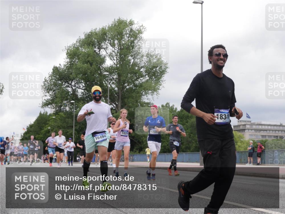 29.06.2025 - hella hamburg halbmarathon Luisa Fischer http://msf.ph/oto/8478315 29.06.2025 10:48:27 Kennedybrücke 16494, 1024, 13580, 6841, 1834, 1024, 1798, 4388, 6841, 6888, 7216, 8745, 8907, 9084, 9085, 10668 meine-sportfotos.de