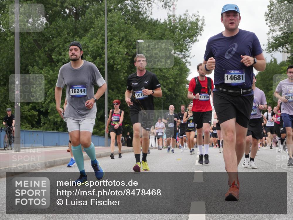 29.06.2025 - hella hamburg halbmarathon Luisa Fischer http://msf.ph/oto/8478468 29.06.2025 10:48:36 Kennedybrücke 16244, 15809, 1610, 14777, 9036, 12198, 14681, 273, 70, 1774, 50, 1774, 1798, 2779, 3570, 4275, 4337, 4388, 5099, 5949, 6888, 7859, 8907, 10668 meine-sportfotos.de