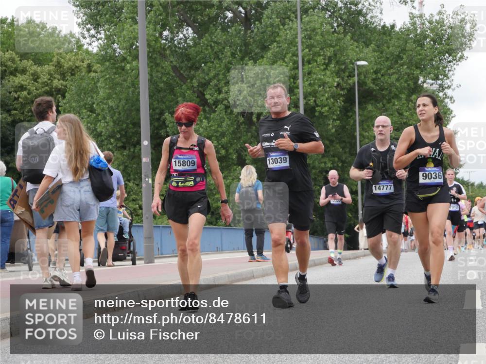 29.06.2025 - hella hamburg halbmarathon Luisa Fischer http://msf.ph/oto/8478611 29.06.2025 10:48:42 Kennedybrücke 15809, 13039, 12322, 14777, 9036, 7912, 1774, 2550, 2779, 3570, 4275, 5099, 5949, 7859, 7912, 10727 meine-sportfotos.de