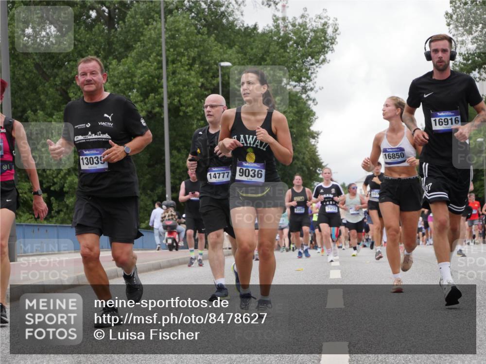 29.06.2025 - hella hamburg halbmarathon Luisa Fischer http://msf.ph/oto/8478627 29.06.2025 10:48:43 Kennedybrücke 13039, 14777, 9036, 2007, 7912, 107, 16850, 16916, 1774, 2550, 2779, 3570, 4275, 5099, 5949, 7859, 7912, 10562, 10727 meine-sportfotos.de