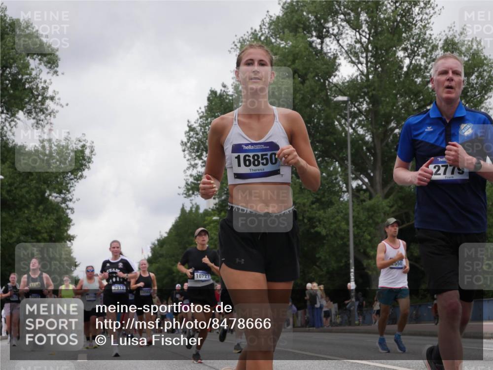 29.06.2025 - hella hamburg halbmarathon Luisa Fischer http://msf.ph/oto/8478666 29.06.2025 10:48:46 Kennedybrücke 2007, 10566, 7912, 10562, 10727, 16850, 2779, 550, 1774, 2550, 2779, 5099, 5190, 5339, 7699, 7859, 7912, 9536, 10562, 10727 meine-sportfotos.de