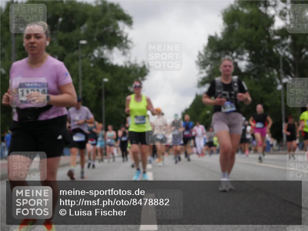 29.06.2025 - hella hamburg halbmarathon Luisa Fischer http://msf.ph/oto/8478882 29.06.2025 10:48:54 Kennedybrücke 114, 2846, 2954, 3879, 3993, 5108, 5190, 5339, 7699, 7912, 8272, 8594, 9536, 10562 meine-sportfotos.de