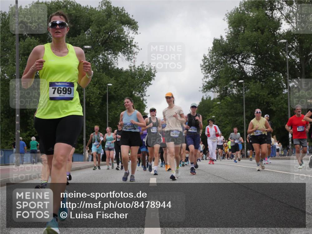 29.06.2025 - hella hamburg halbmarathon Luisa Fischer http://msf.ph/oto/8478944 29.06.2025 10:48:56 Kennedybrücke 7699, 17314, 13555, 13, 533, 14758, 1285, 3879, 8272, 2846, 2954, 3879, 3993, 4820, 5108, 5190, 5339, 5703, 7699, 8272, 8594, 9536, 10562 meine-sportfotos.de